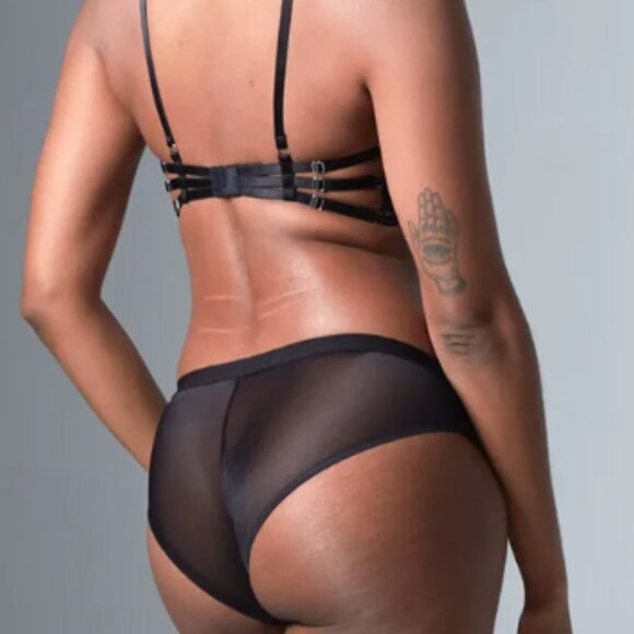 Thistle and Spire panties Thorn Apart bikini in black floral embroidery NWT Plus - Picture 2 of 3